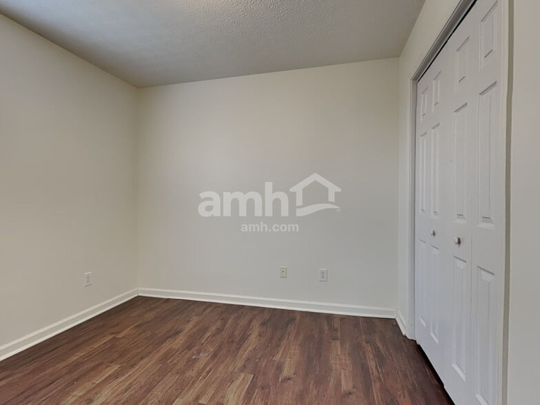 Building Photo - 7146 Mountain Mist Ln