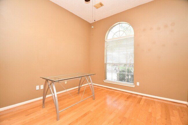 Building Photo - 1215 Wood Haven Ct