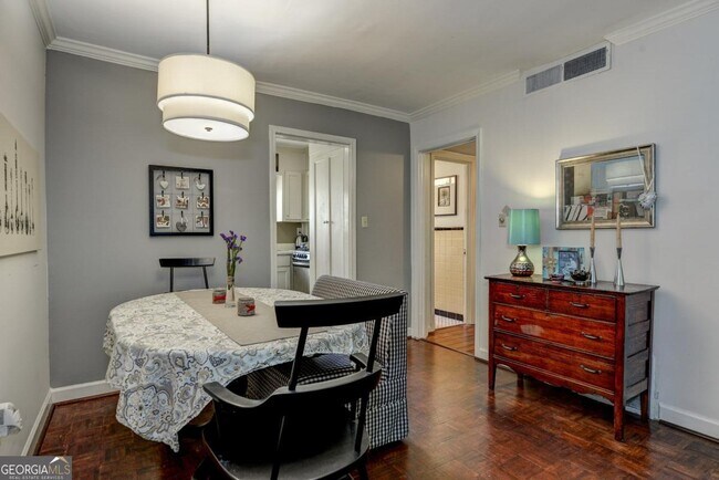 Building Photo - 282 Ardmore Cir NW