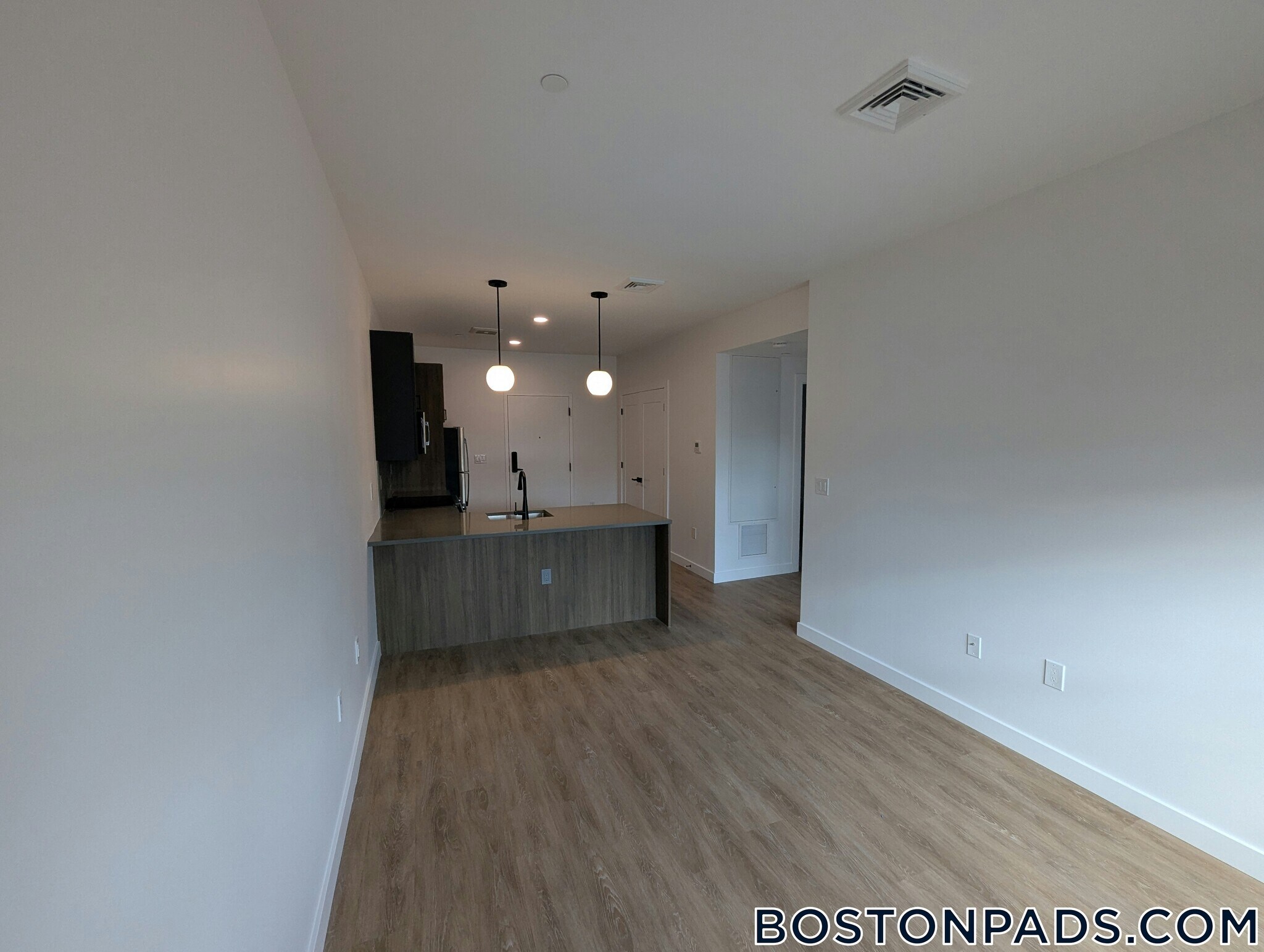 Building Photo - 199 Gardner St