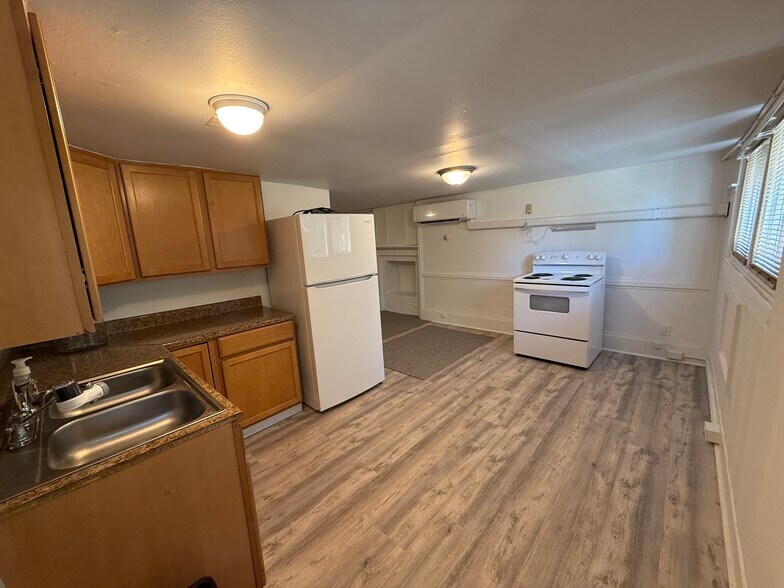 Building Photo - 90 Broadturn Rd