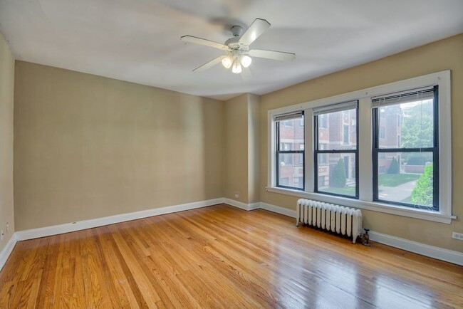 Building Photo - 2123 Ridge Ave