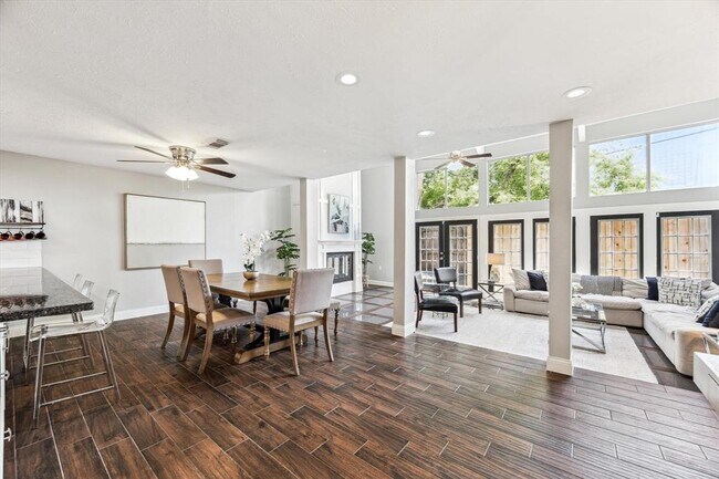 Building Photo - 5918 San Felipe St