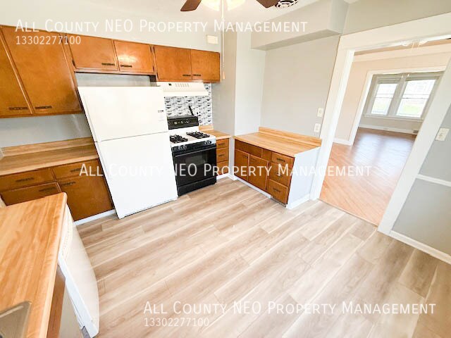 Building Photo - 3003 Portman Ave