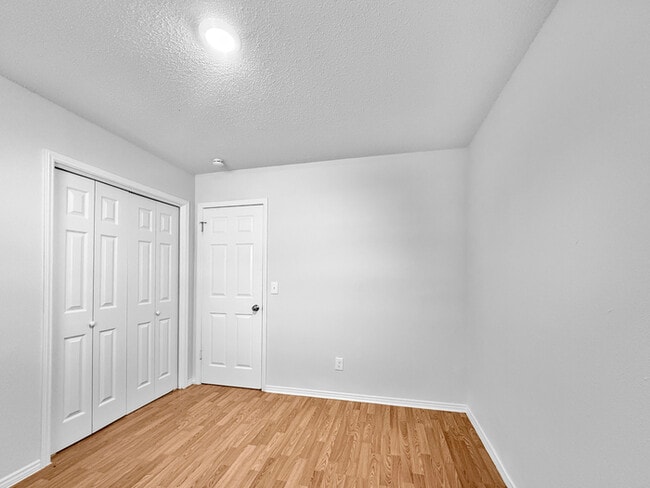 Building Photo - 4325 Prairie Ln