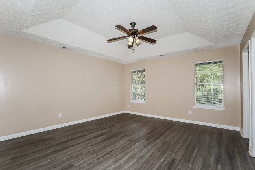 Building Photo - 2442 Rosedale Creek Dr