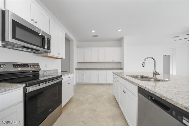 Building Photo - 14905 Palamos Cir