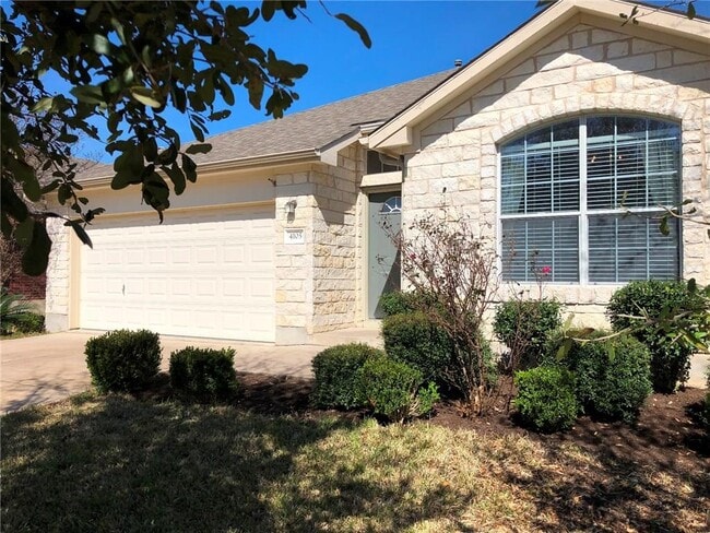 Building Photo - 4105 Meadow Bluff Way