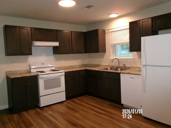 Building Photo - 4BR/2BA Single Family Home in Gulfport.  Rent $1,285