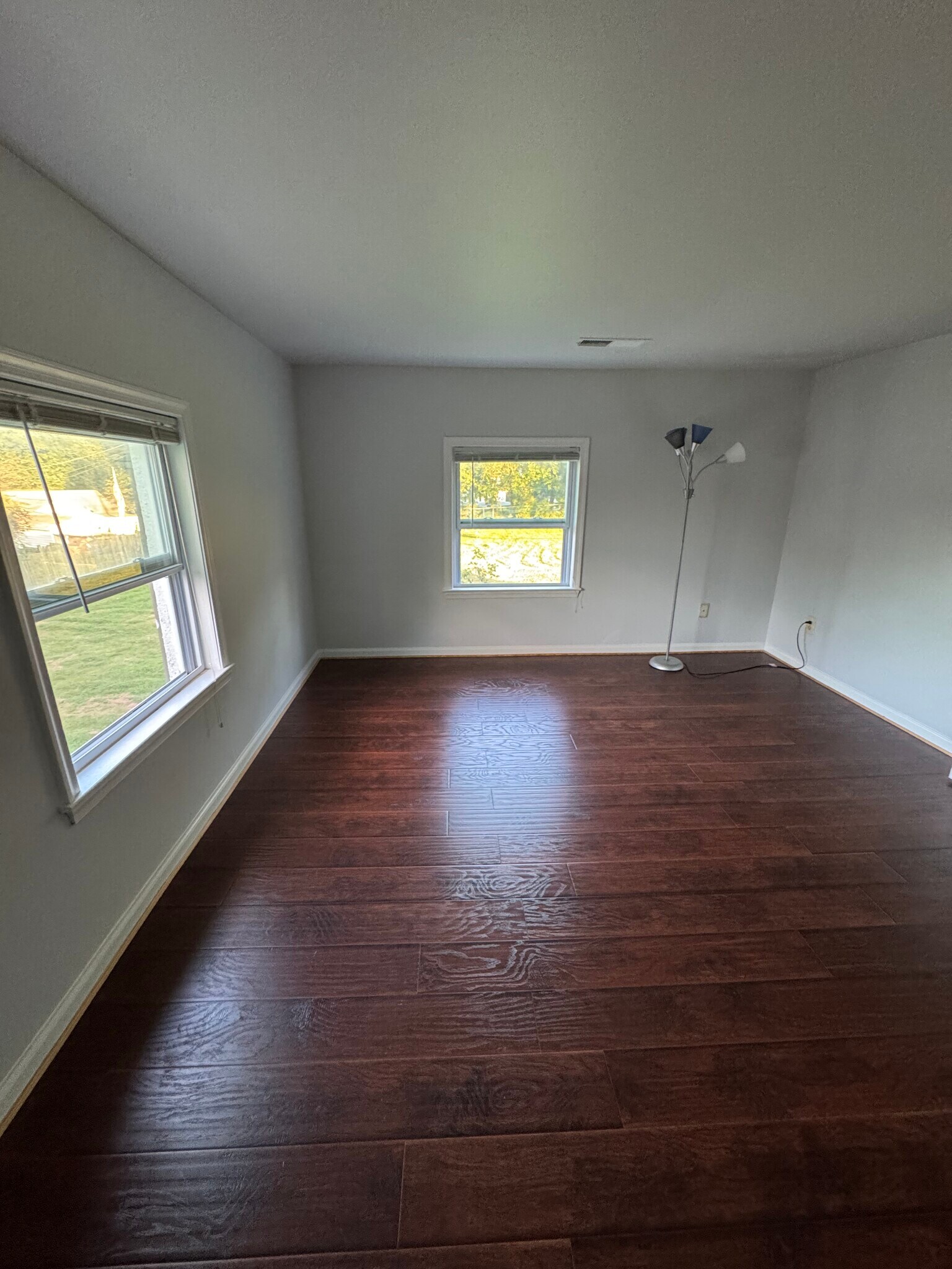 Big bedroom - 2211 Rosewood Dr