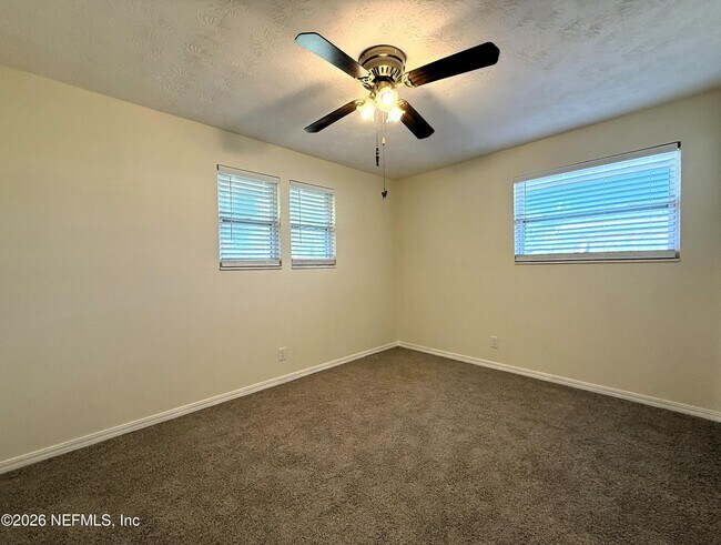 Building Photo - 2359 Sandy Ct