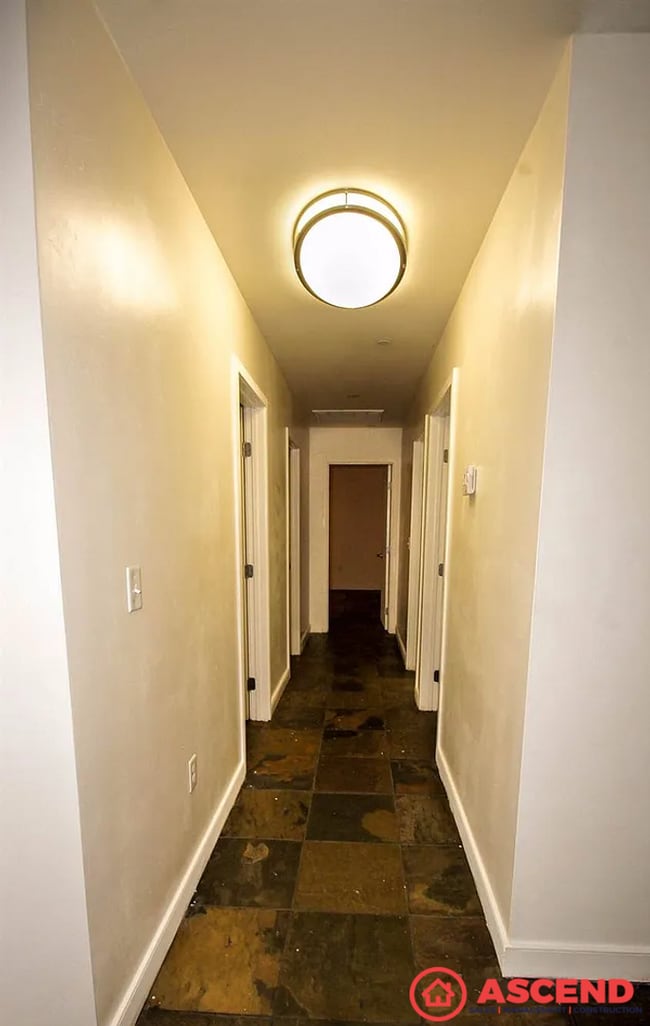 Building Photo - 314-316 Harding Ave