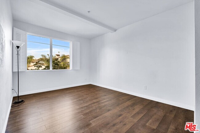Building Photo - 13200 Pacific Promenade