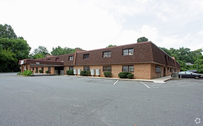 The Creekside Retreat Charlotte, NC Apartment Finder