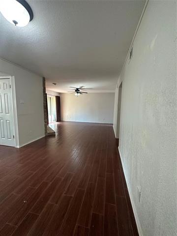 Building Photo - 15221 Berry Trail