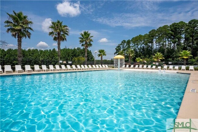 Building Photo - Townhome located in Live Oak!!