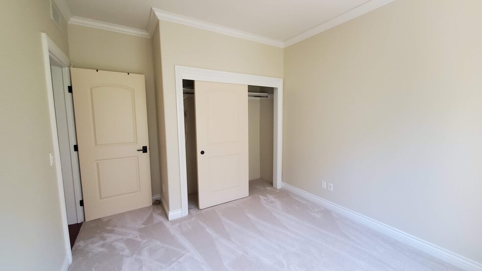 3rd Bedroom - 1135 S Shenandoah St