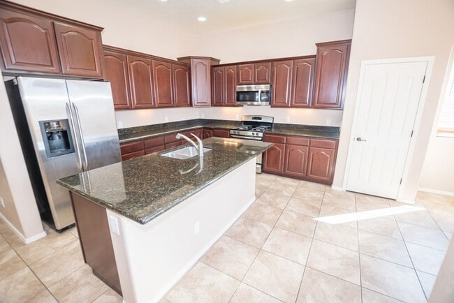 Building Photo - Beautiful Custom Home with 4 Bedrooms, 2 Bath, 3 Car Garage, Central A/C