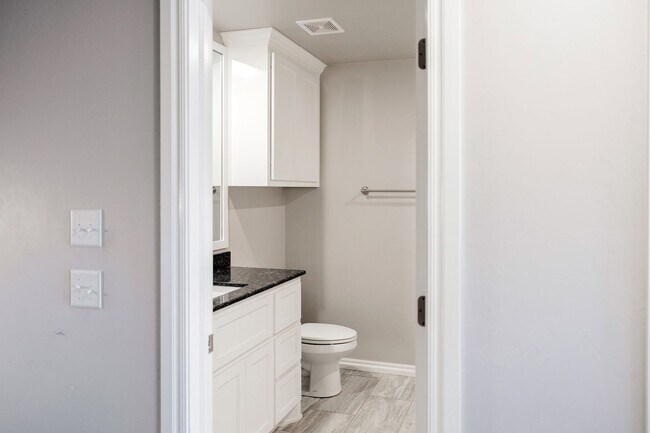 Building Photo - 3320 NW 187 Ter