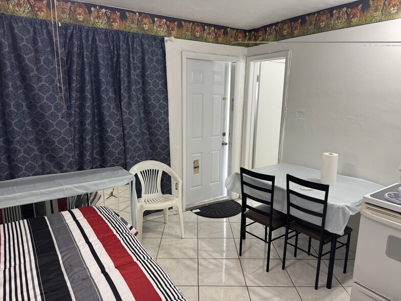 Building Photo - 2635 NW 205th St