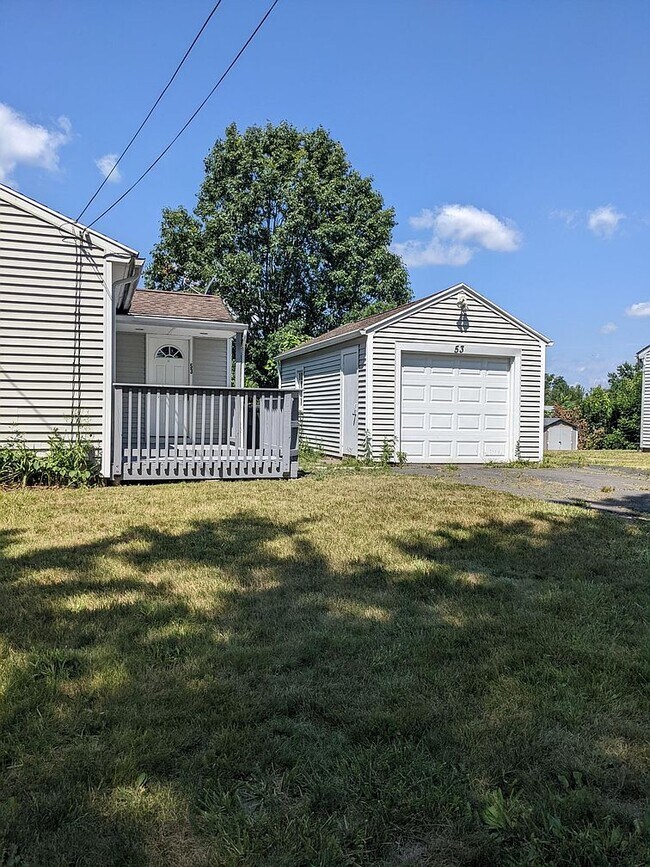 Building Photo - 53 Fairview Dr