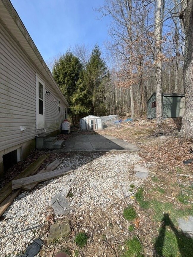 Building Photo - 3 bedroom 3 bathroom