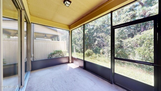 Building Photo - 7027 Coldwater Dr