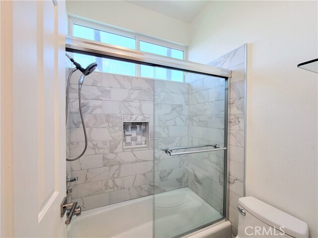 Building Photo - 5532 Spinnaker Bay Dr
