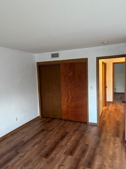 Bedroom 1 - 1325 Camden Way