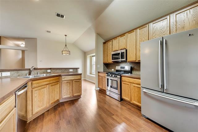 Building Photo - 2509 Persimmon Dr