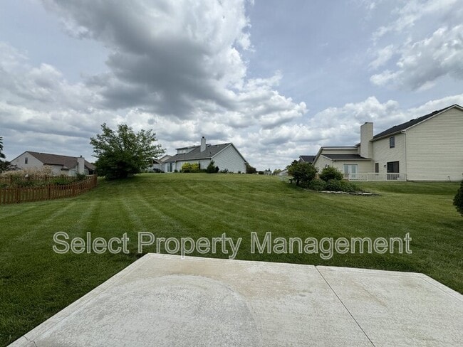 Building Photo - 627 Benderlock Way
