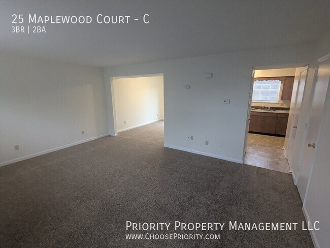 Building Photo - 25 Maplewood Ct