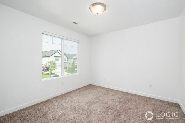 Building Photo - 14817 Pelé Ln