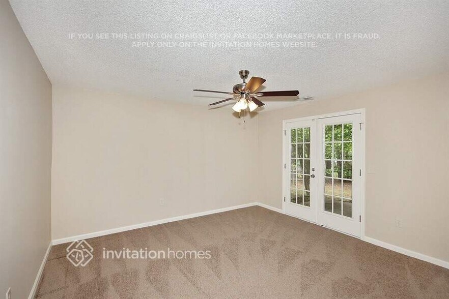Building Photo - 2072 Township Dr