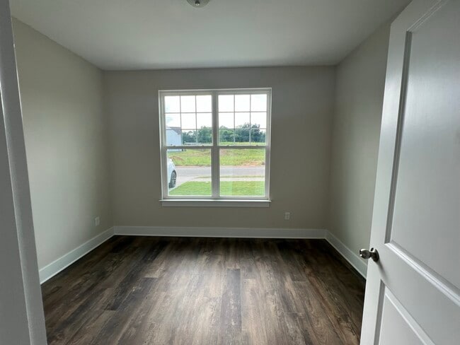 Building Photo - 1036 Abbott St