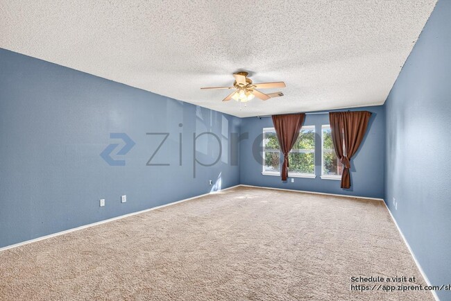 Building Photo - 5515 Champions Hill Dr
