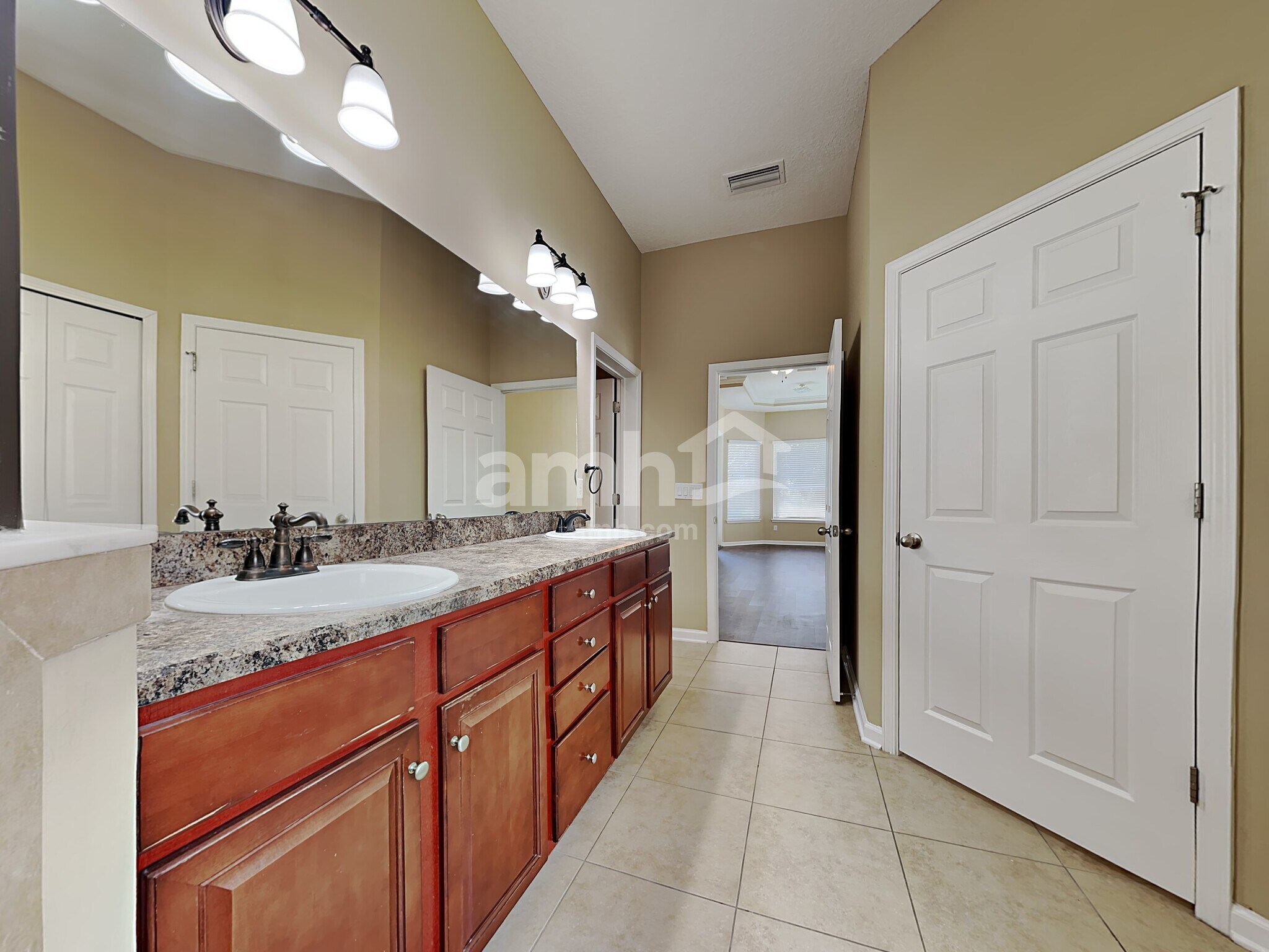 Building Photo - 11326 Scenic Point Cir