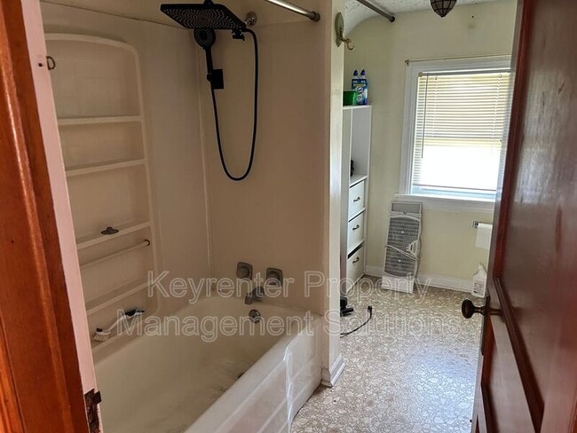 Building Photo - 3922 Churchville Ave
