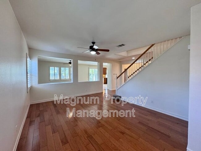 Building Photo - 44780 Rutherford St