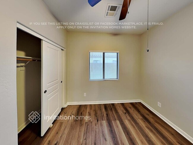 Building Photo - 2555 W Lynne Ln