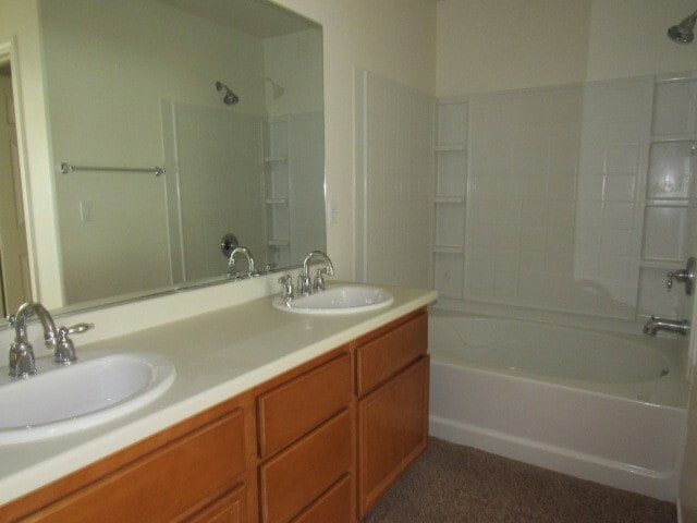 Building Photo - Great 2 Story Townhome in Gated Community!