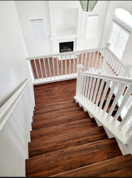 Building Photo - 11666 English Ct
