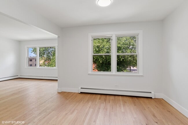 Building Photo - 512 Ida Ct Unit 2