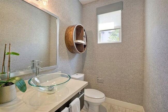 Building Photo - Beautiful ORIGEN Condo Complex