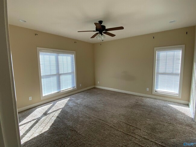 Building Photo - 111 Fawn Forest Dr