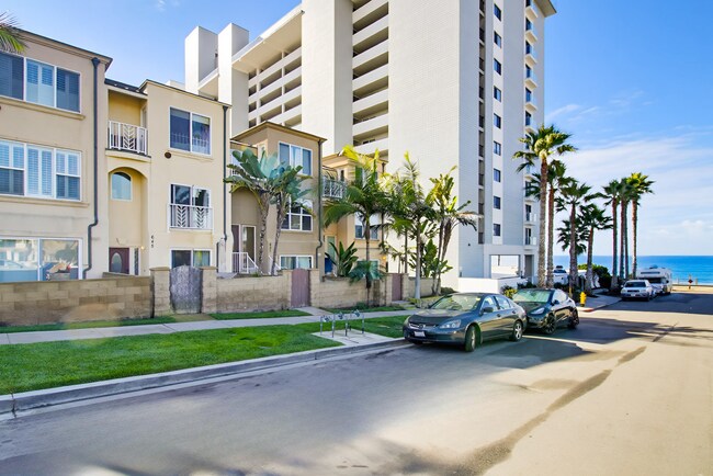 Building Photo - Steps from the Sand - Pacific Beach Townhome, Offered Fully or Partially Furnished