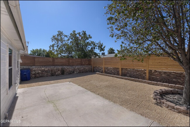 Building Photo - 6177 Snowy River Pl