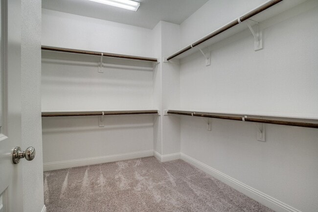 Building Photo - 6120 Rilla St