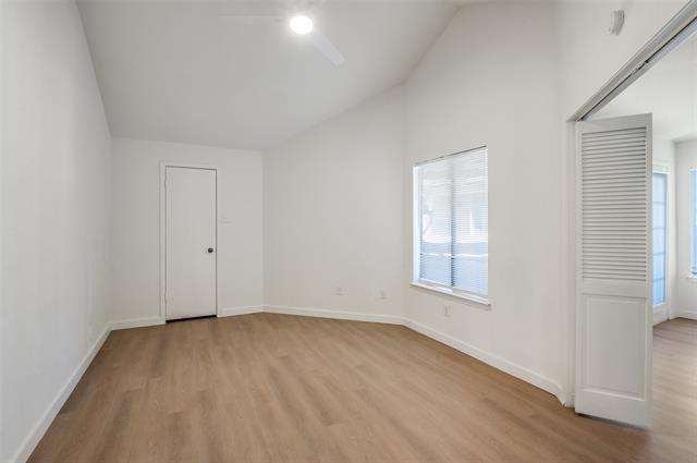 Building Photo - 5550 Spring Valley Rd