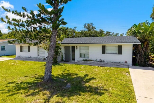 Building Photo - 462 Briarwood Rd